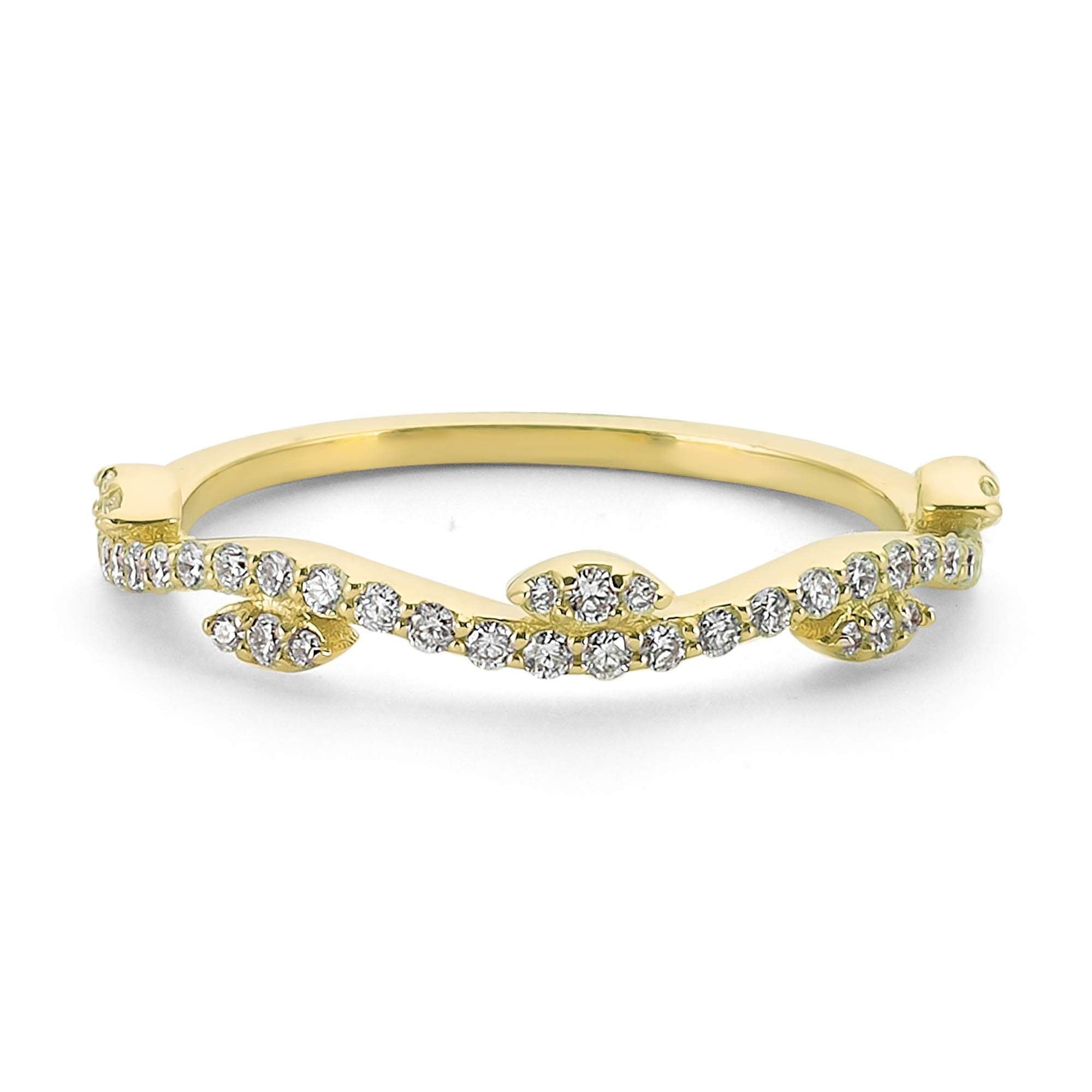 Curvy Shaped Diamond Stacking Ring for Everyday