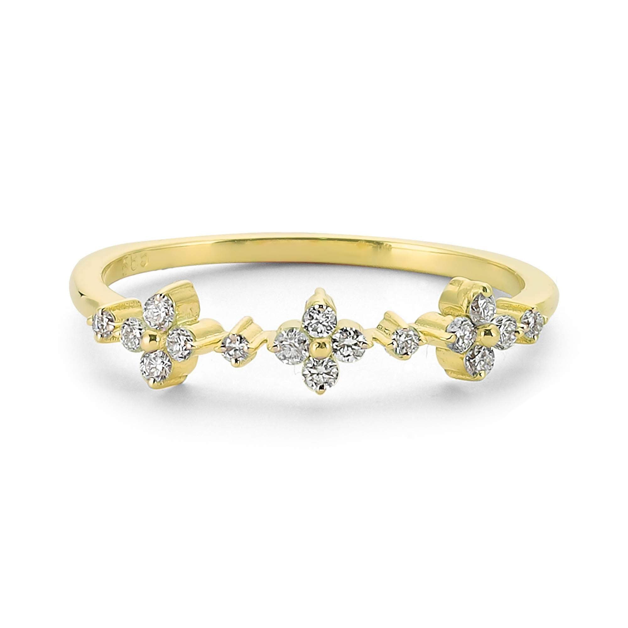 Natural Diamond Clover Ring in Gold